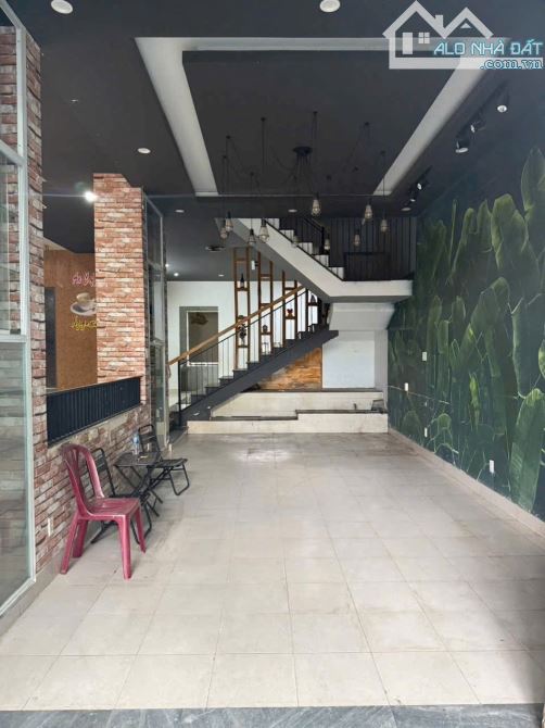 Bán villa 3 tầng lô đôi đường Hoà An 19 - Cẩm Lệ