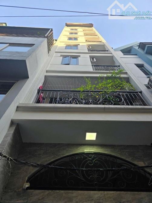 BÁN NHÀ ĐỘI NHÂN, DT 115M, 9 TẦNG, PHÂN LÔ Ô TÔ, THANG MÁY, 27 PHÒNG, GIÁ 35.2 TỶ.