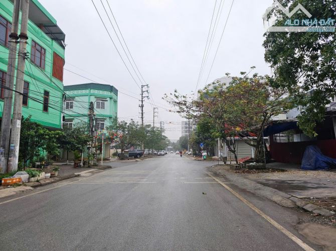 Bán 2 lô liên đường Lý Quốc Sư dt 162m2 + mt 9m hướng ĐN giá 23 tỷ