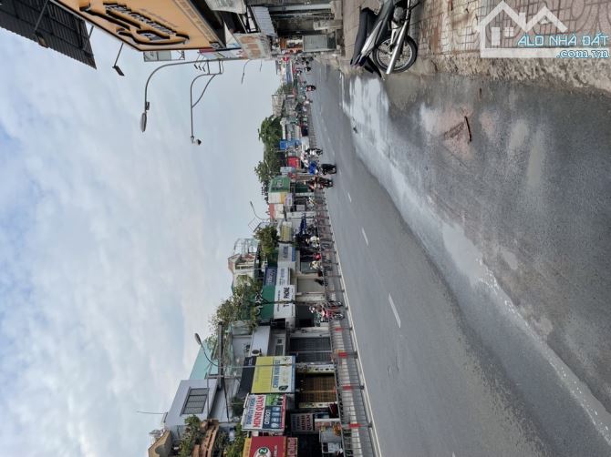 Bán nhà MT Nguyễn Kiệm phường 3 Trung tâm Quận Gò Vấp