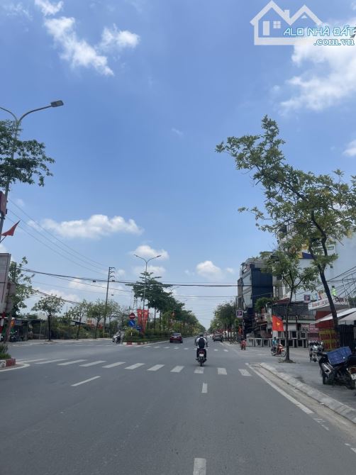 Đất vàng 🏦Trạm Trôi -10tỷ 6  🏙️41m2 - 6Tầng, Thang máy, oto ngủ , 2 thoáng vĩnh viễn