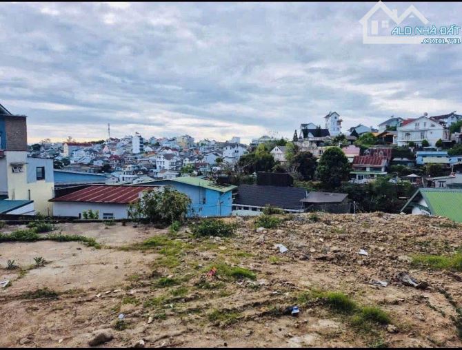 ✨🏡✨ BÁN ĐẤT HẺM Ô TÔ TRUNG TÂM  – ĐƯỜNG LÊ HỒNG PHONG,ĐÀ LẠT