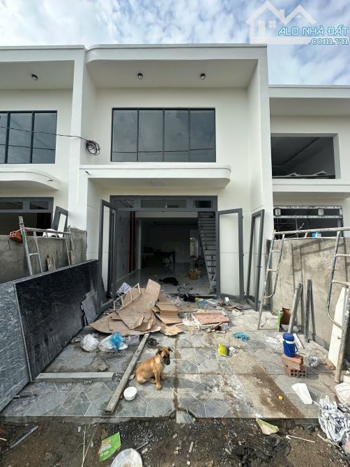 Chỉ có 1 căn duy nhất ngay gần kdc Tân Triều  Cách KDL Bửu Long chỉ 10p di chuyển