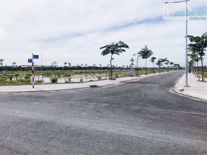 Bán đất nền dự án Dragon Pearl, 18,48 triệu/m2, 80m2, Đức Hoà, Long An, view đẹp, uy tín
