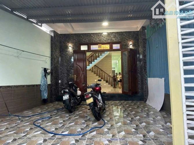 CHO THUÊ NHÀ 2 TẦNG KIỆT OTO NGỰ BÌNH, AN CỰU, TP HUẾ