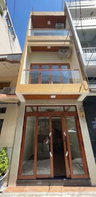 NHÀ MẶT 💵 KHU ĐƯỜNG SỐ RỘNG 8m Q4 - 3 TẦNG HOÀN CÔNG ĐỦ