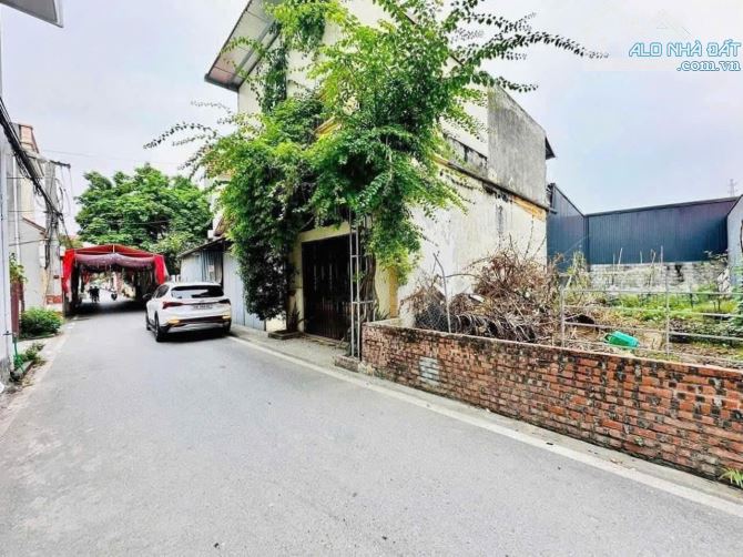 Gia Lâm bán mảnh đất Lô góc vị trí lý tưởng có duy nhất
