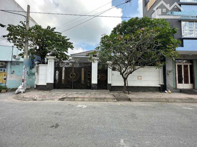 BÁN GẤP NHÀ BIỆT THỰ ĐƯỜNG SỐ 50 Q6 (8X16) 3 TẦNG. CHỈ 16,8 TỶ