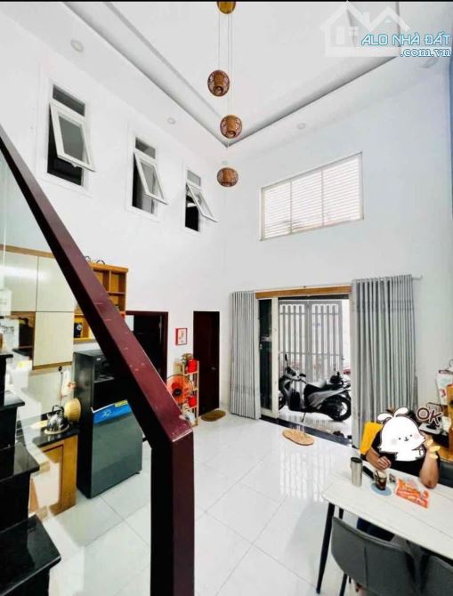 CĂN GÓC 2 MẶT TIỀN HẺM OTO ĐƯỜNG 8 LINH TRUNG GẦN HOÀNG DIỆU, 1T1L 4X15M 2PN 2WC SẴN NỘI T