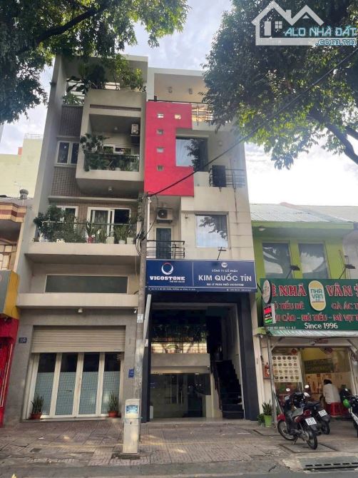 Bán nhà MT Bùi Hữu Nghĩa Q5, DT 4.2x18.5m, KC 5 tầng ST, Giá 31,5 tỷ