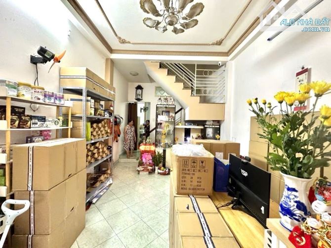 THỬA RỘNG, CHIA 3 CĂN, HXH, KỀ MT - NGAY PHAN ĐÌNH PHÙNG - 170M2, NGANG 11M, 3 TẦNG