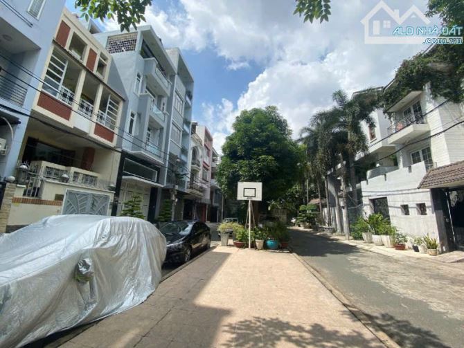 Khan hiếm !!! Bán nhà HXH 42/55 Nguyễn Minh Hoàng, Tân Bình, DT: 5x16m, 4 tầng, giá 22 tỷ