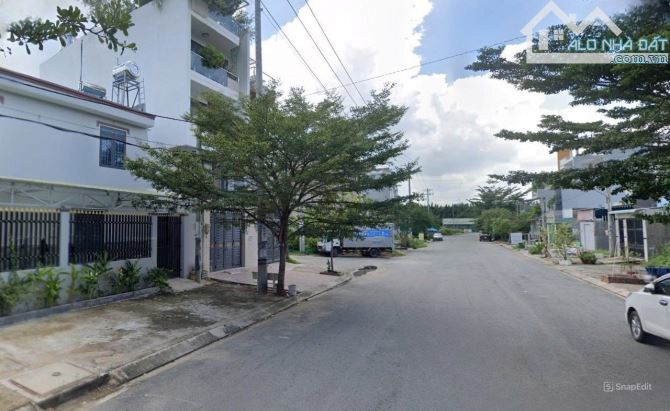 Bán Gấp Lô Đất Kế Lô Góc Hẻm 512 Nguyễn Văn Tạo Mặt Tiền Đường 8M.