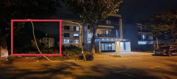 🏆Bán đất đường Khúc Thừa Dụ, dt150m2 Gía 10 tỷ 5 sập hầm