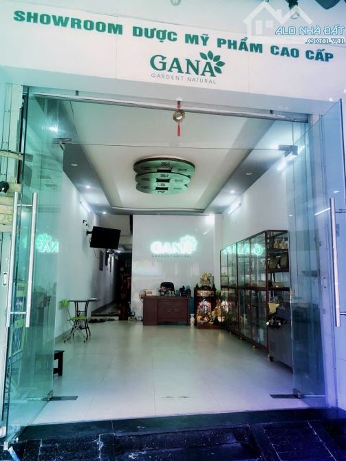 Nhà bán Mặt tiền Nguyễn Đức Trung dt đất 106m2 nhà 3 tầng ngang 4.5 m giá 10.9 tỷ Thanh Kh
