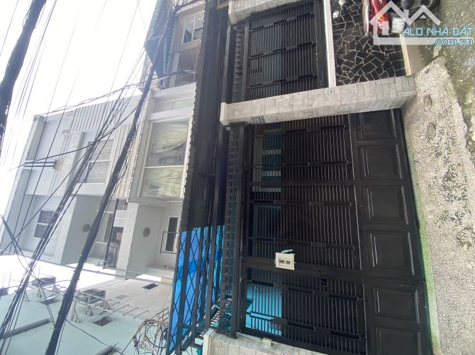 CHDV, NGUYỄN THƯỢNG HIỀN - BÌNH THẠNH, NGANG 6.4 DÀI 16.5, HXH, 14TL