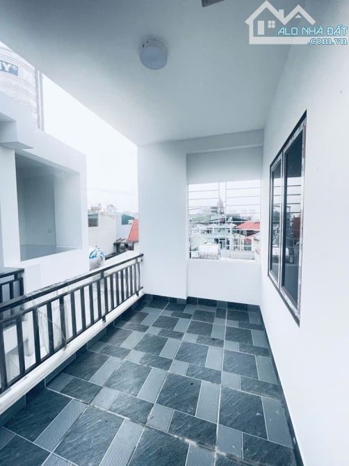 Nhà Tây Mỗ 35m², 5 tầng mới tinh, nội thất đầy đủ – giá 6.2 tỷ