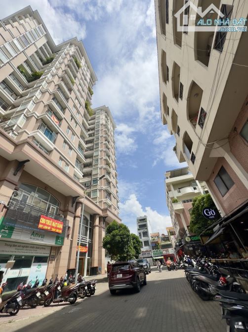 Bán Nhà DT lớn 290m2 Lý Thường Kiệt, P15, Quận 11 ngay Khu Thiên Phước giá chỉ 4x TỶ