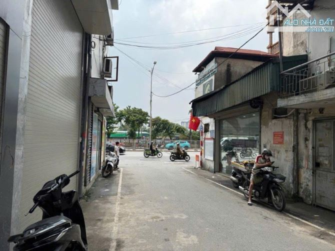💥💥💥SOS SOS - MUA ĐẤT TẶNG NHÀ  - CÔNG CHẠY VÙ VÙ- PHỐ LÊ TRỌNG TẤN💥💥💥
