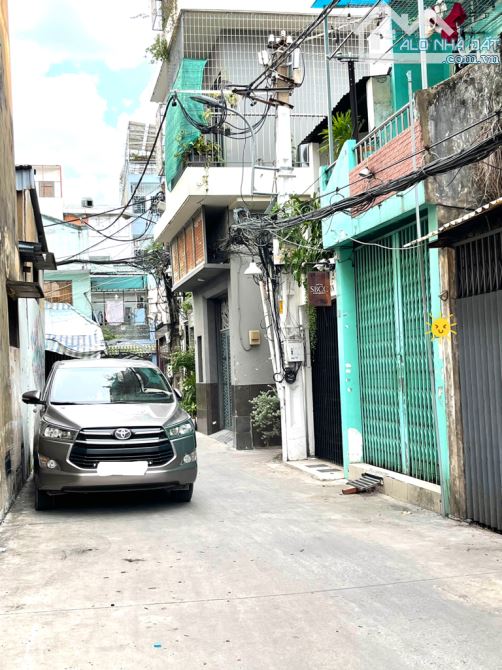 HIẾM CÓ KHÓ TÌM! 2 mặt tiền HXH 4x16m. Giáp Phú Mỹ Hưng. Nhỉnh 6 Tỷ