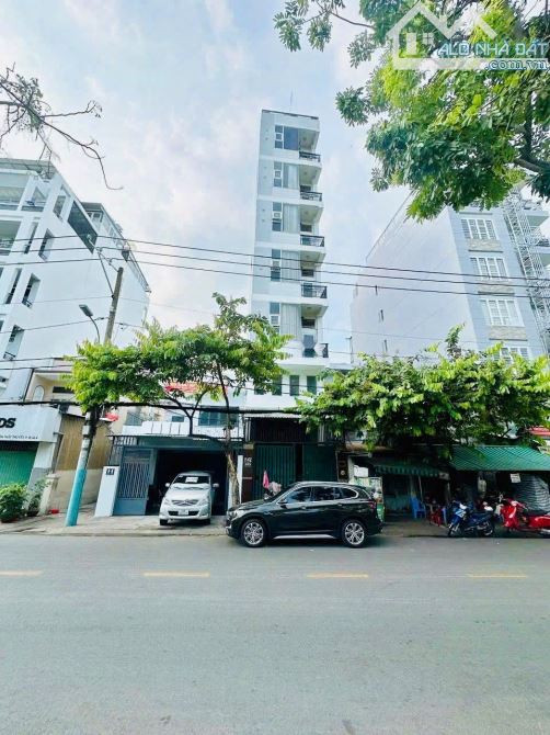Toà Nhà MT Tôn Thất Thuyết 9 Tầng 33 Phòng sát Nguyễn Tất Thành-Sát Bến Nhà Rồng 29,9 Tỷ