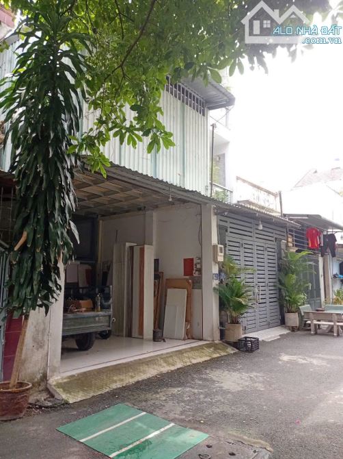 Cho thuê Kho 4,5x18 có gác suốt, hẻm thông Xe Tải Gò Vấp