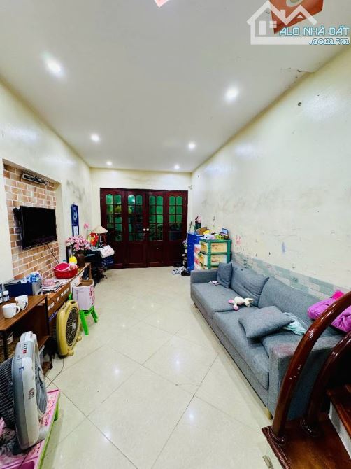 ✅ NHÀ MẶT NGÕ – HỒ LINH QUANG-THÔNG CÁCH HỒ 3