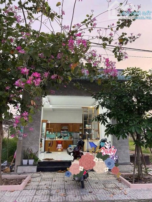 bán nhà khu dân cư xuyên á cầu nhỏ đường tỉnh lộ 9 ở ngay