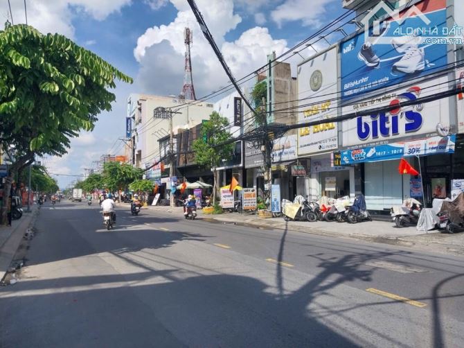 NGỢP BANK 10X15 TRUNG CHÁNH NGUYỄN ẢNH THỦ DIỆN TÍCH LỚN CÓ DÒNG TIỀN TỐT