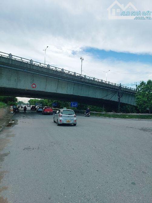 💥⚡🔥Bán Đất Tặng Nhà 3 Tầng*450m + MT10m_Bát khối Đông Dư - Kinh Doanh Trục Chính ô tô Đỗ