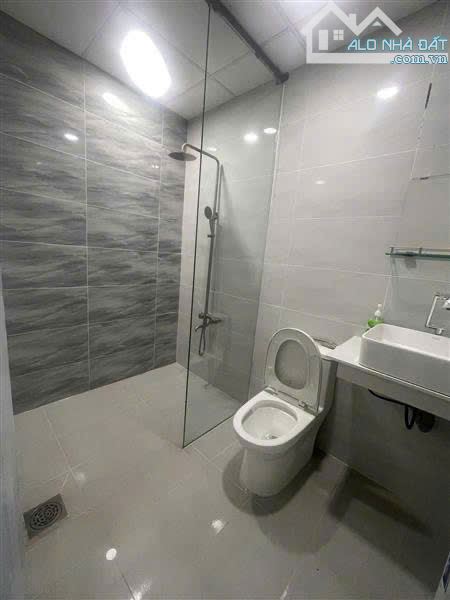Nhà 1/  Ngã Tư Ga giáp Gò Vấp, không tranh chấp, DT 80m2 💵 2.7tỷ TL.