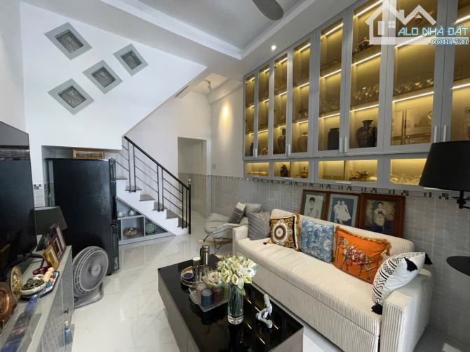 🏠 BÁN NHÀ ĐẸP 2 TẦNG – NGAY SIÊU THỊ COOPMART – GIÁ RẺ CHỈ 3,5 TỶ