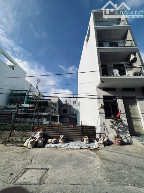 Bán đất mặt tiền xe hơi Phú Định, quận 8, 8m x9m, 70m2, hot 5.1 tỷ