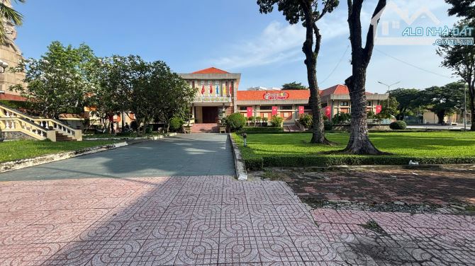 chính chủ bán đất 2 mặt tiền đường tỉnh lộ 8 giao nhữ tiến hiền thị trấn củ chi 1 tỷ 750