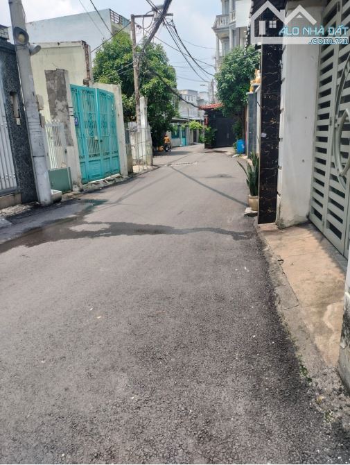 BÁN NHÀ 3 TẦNG BTCT, 73M2, NGANG 5M, XE HƠI TỚI CỬA, CHỈ 6.6 TỶ