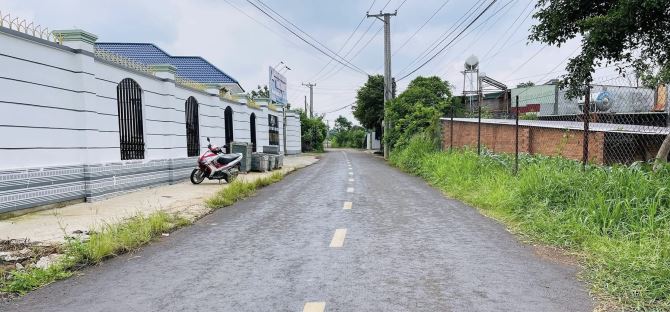 NHÀ 24 PHÒNG TRỌ - 500M2 VUÔNG VỨC - SÁT SÂN BAY LONG THÀNH - ĐỒNG NAI - NHỈNH 6 TỶ