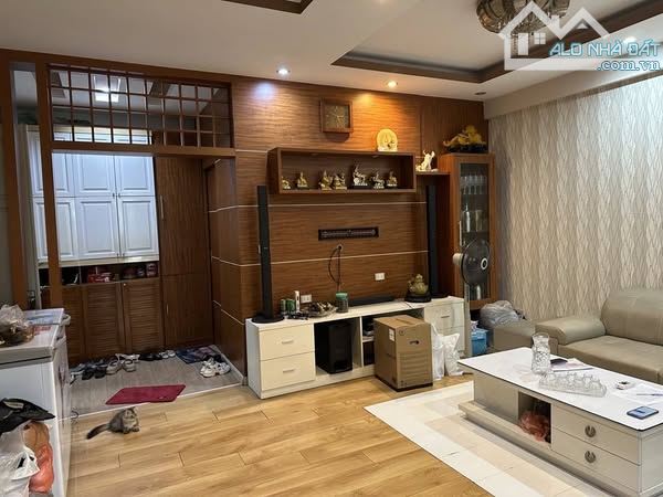 BÁN CĂN HỘ VINACONEX, 18 TAM TRINH, LÔ GÓC 110M2, 3N, 8 TỶ