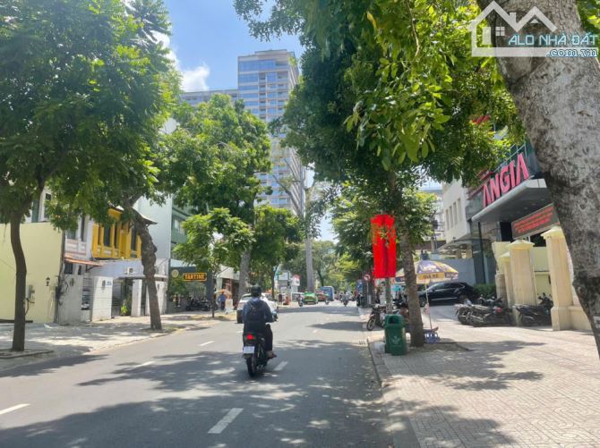 Siêu phẩm đất vàng trung tâm Q1 – MT Nguyễn Đình Chiểu, 19x45m, CN 825m², Giá 715 tỷ