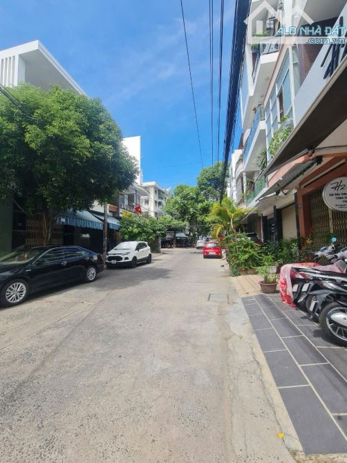 💝Shophouse MT Nguyễn Khanh ngag 6,7m DT: 107m², 2PN, 2WC, gác lửng. Ko mất phí quản lý