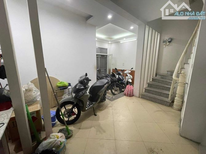 BÁN NHÀ ĐÀO TẤN - 30s RA PHỐ- HOA HẬU TRONG PHÂN KHÚC !!!!!