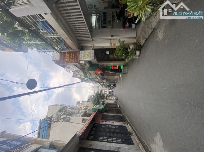 Bán nhà phú nhuận - hẻm xe tải - 3 tầng - nhỉnh 8 tỷ