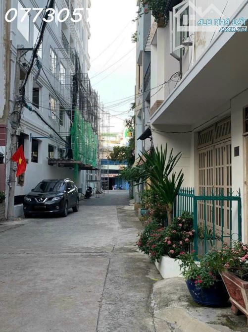 BÁN TÒA NHÀ CHDV BÙI THỊ XUÂN P3 TÂN BÌNH HẦM 5 TẦNG, HĐT 90TR CHỈ 24TỶ TL