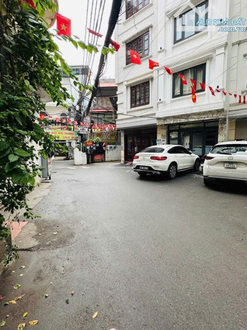 NHÀ 7 TẦNG THANG MÁY 65M² VỈA HÈ 2 Ô TÔ TRÁNH GIÁ 42 TỶ LẠC LONG QUÂN CẦU GIẤY