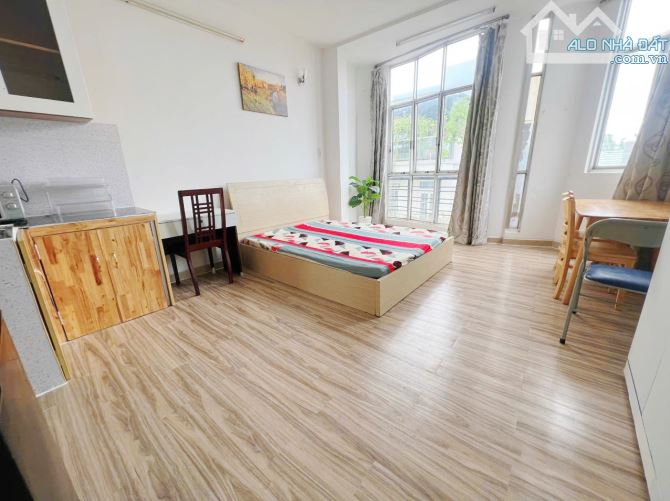 Nhà đẹp Mặt tiền Cư Xá Quận 11, DT:4,2x15m, 5tầng, Giá 13tỷ