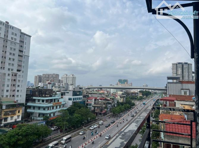 Cho thuê căn hộ CCMN Giải Phóng ngay BKX, 50m2, 7 Triệu ở tối đa 3 người