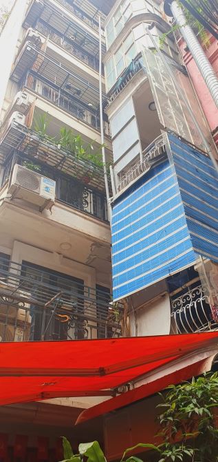CHIA TÀI SẢN, BÁN NHÀ ĐANG Ở 4 TẦNG PHỐ BÙI THỊ XUÂN, HAI BÀ TRƯNG.