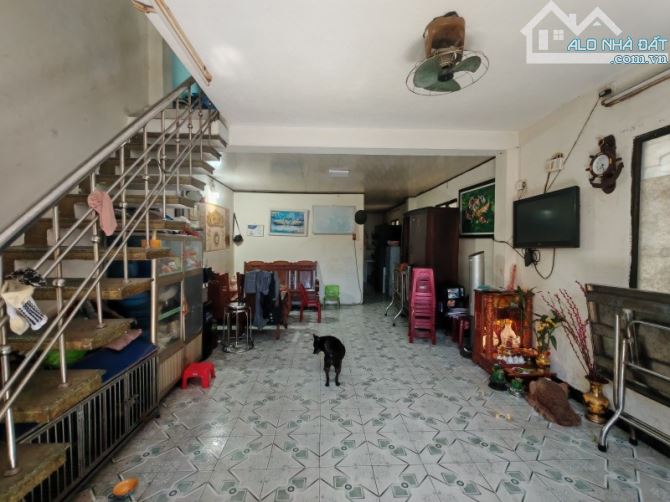 ► Nhà Góc Kiệt 3m, thẳng thông 30m ra MT Nguyễn Tri Phương, 88m2, ngang 4.2m, 5.x tỷ