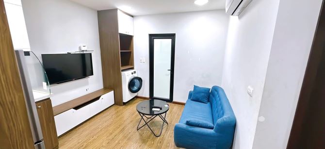 Gấp! Bán toà CCMN phố Cầu Giấy 71m2*7T TM mặt ngõ cách phố 50m, dòng tiền 850tr/năm.