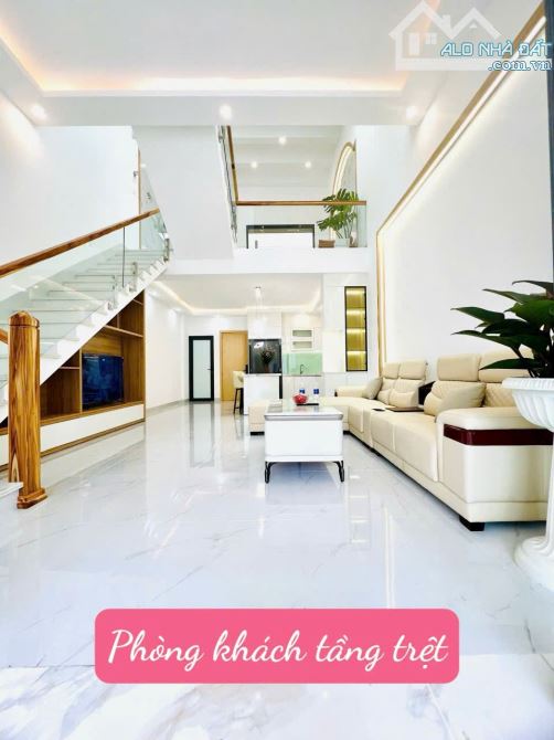 🏡 (YB)BÁN NHÀ MÊ LỆCH TẦNG - FULL NỘI THẤT CAO CẤP 📍 Thăng Long, BMT – View đại lộ Đông