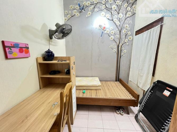 Trần Cung ô tô vào nhà mặt tiền 6m 3 tầng 54m giá 16.3 tỷ